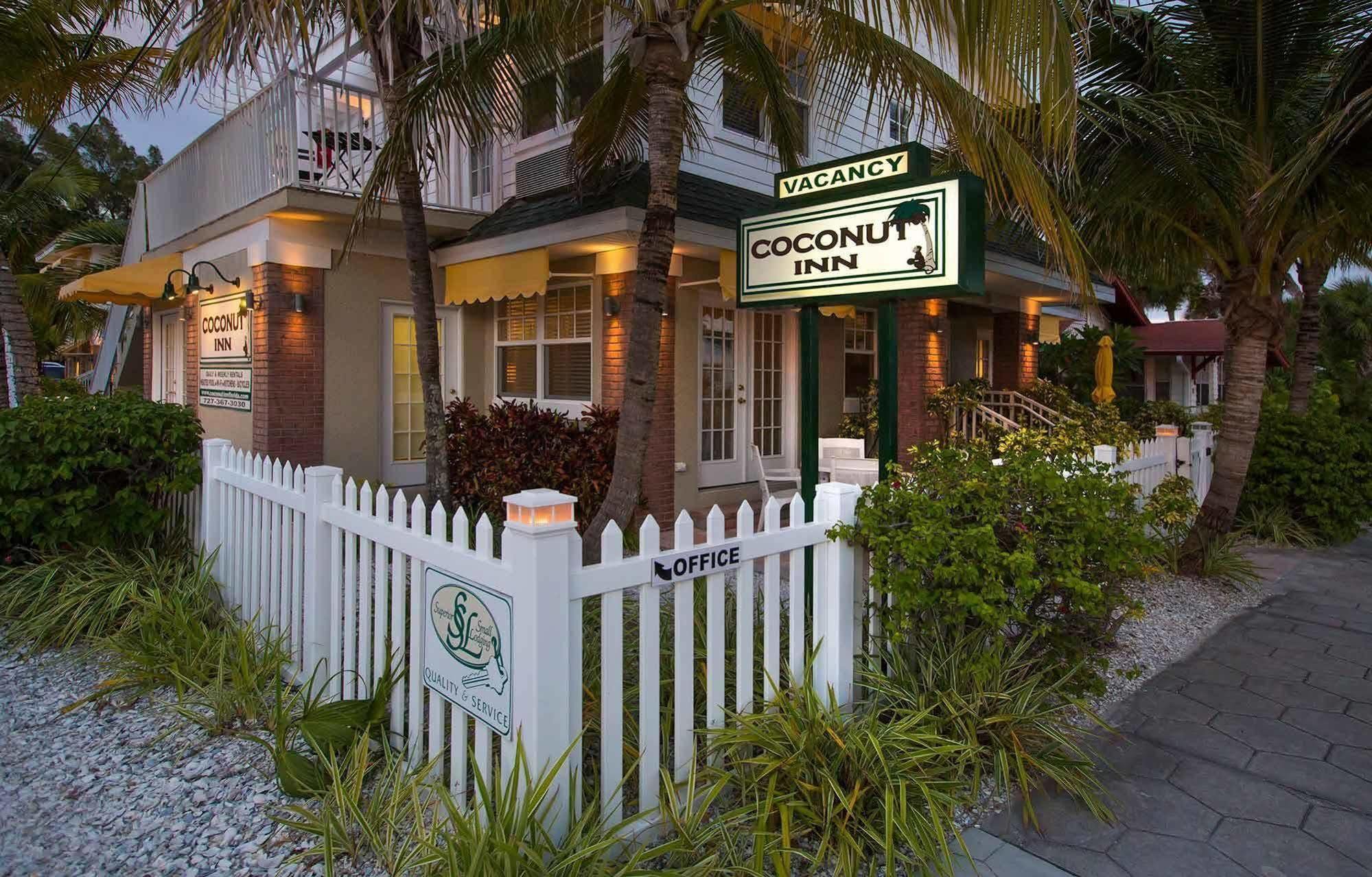 Coconut Inn Pass-A-Grille Beach Сант Пит Бич Экстерьер фото